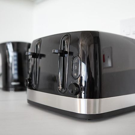 Morden Lovely 3Bedroom Apartment London Abbey Wood Luaran gambar