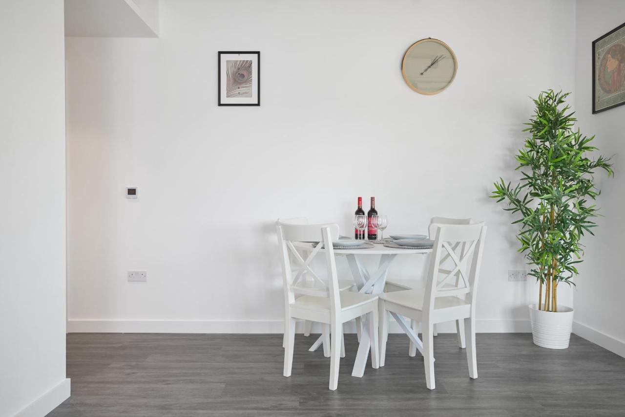 Morden Lovely 3Bedroom Apartment London Abbey Wood Luaran gambar